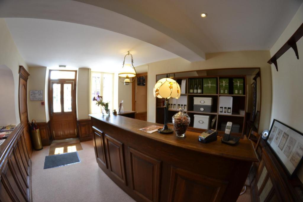 L'Auberge Des Sources Druyes-les-Belles-Fontaines Kültér fotó
